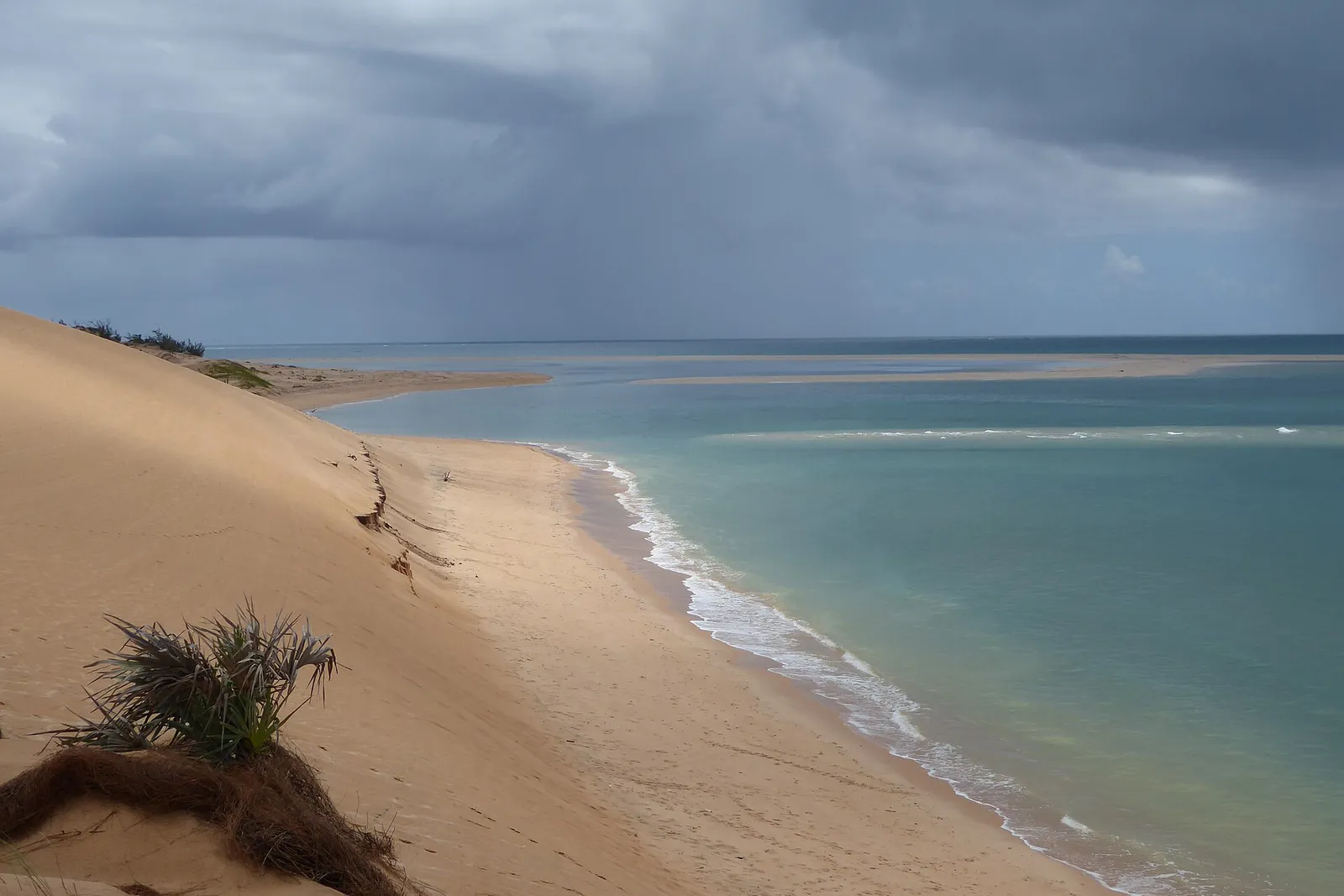 Around Benguerra Island